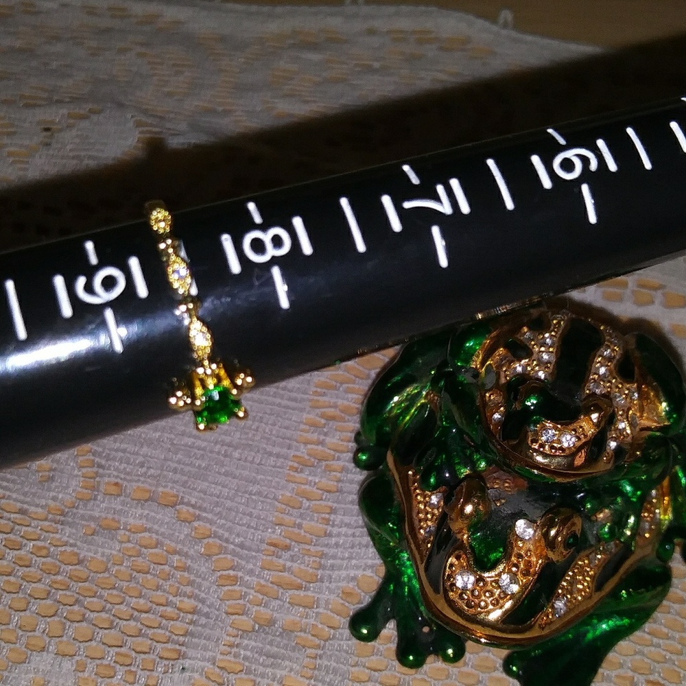 green gemstone - Picture 3 of 3